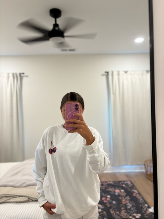 Altar'd State Tops - Altar'd State White Crewneck Sweatshirt 100% Cotton